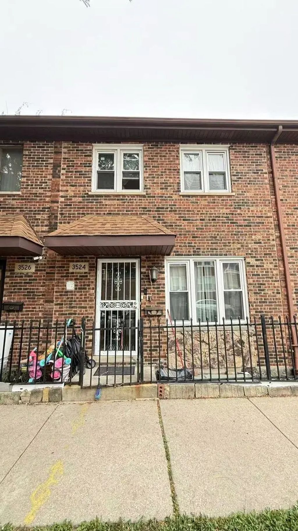 3524 S Lituanica Avenue, Chicago, 60609