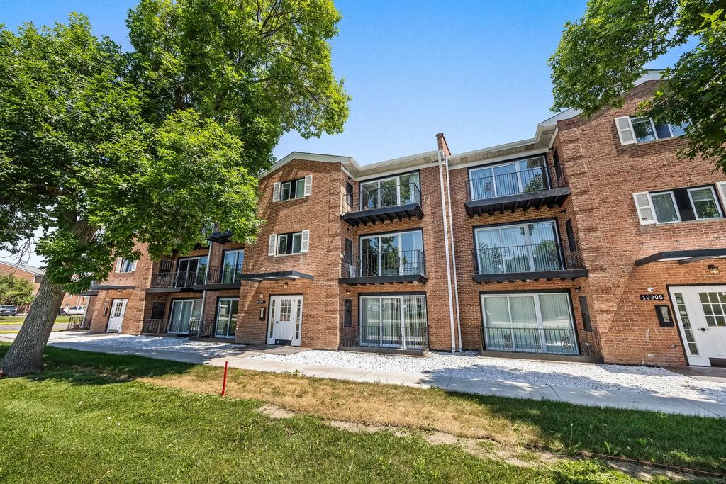 10225 Dearlove Road 301, Glenview, 60025