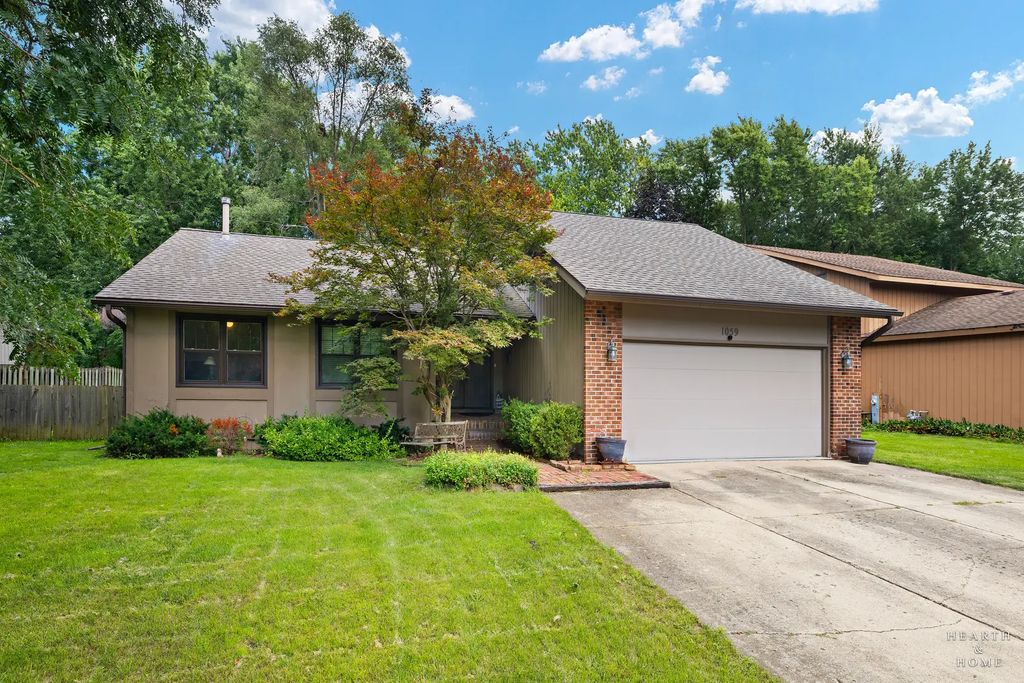 1059 N Old Mill Road, Palatine