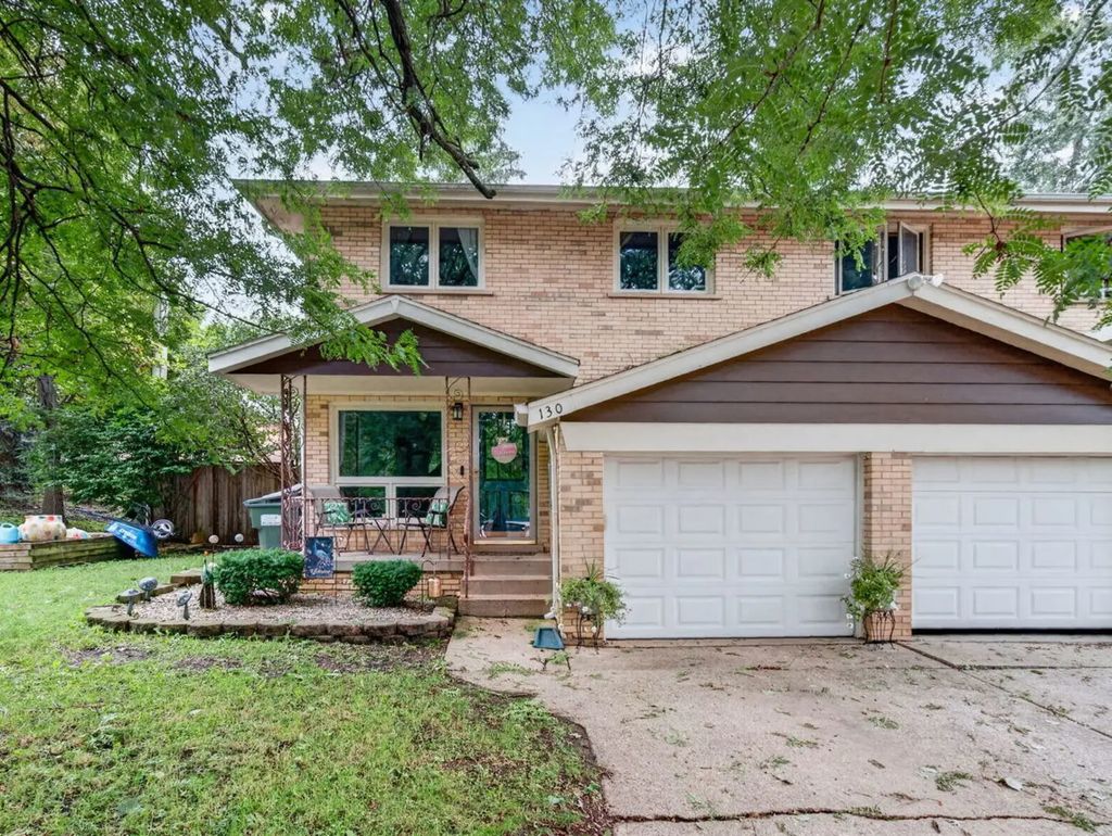 130 Dawn Way, New Lenox