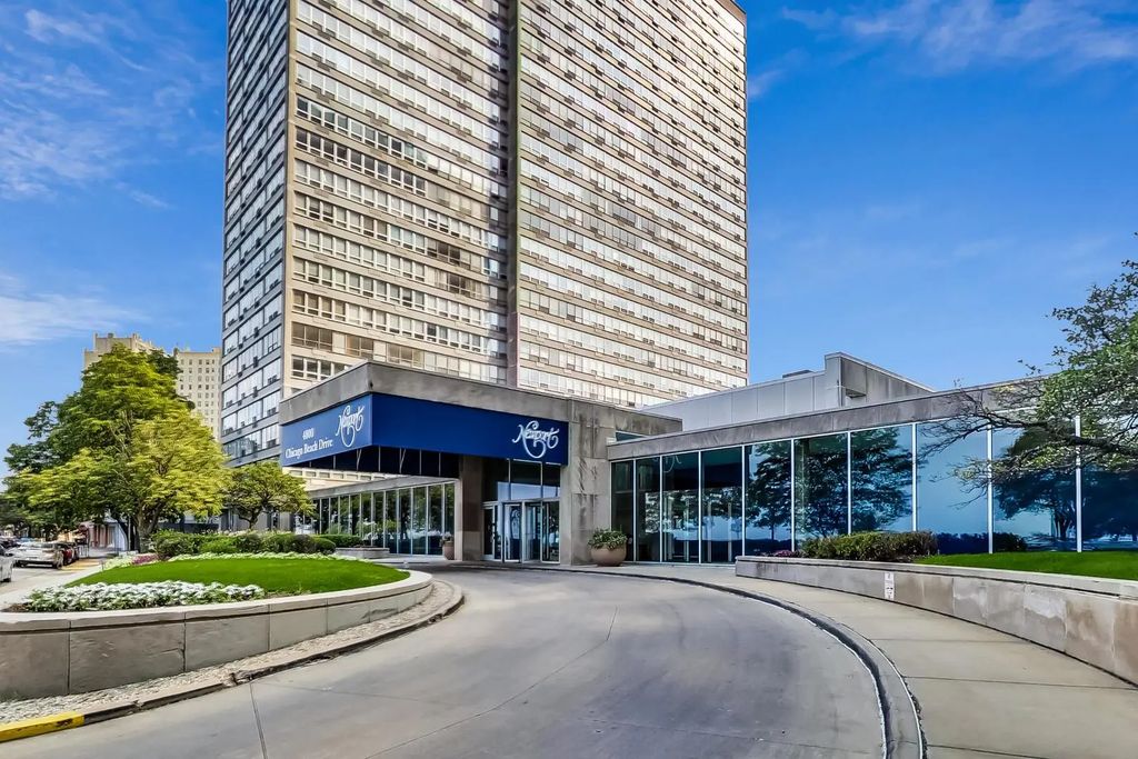 4800 S Chicago Beach Drive 912s, Chicago
