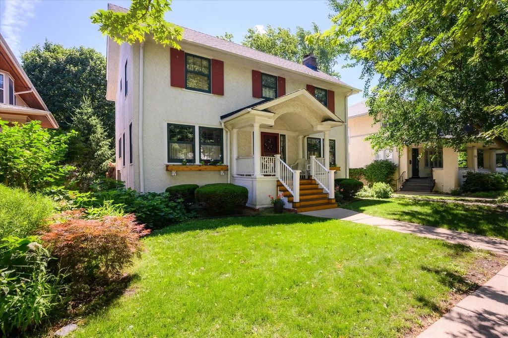 836 N Grove Avenue, Oak Park