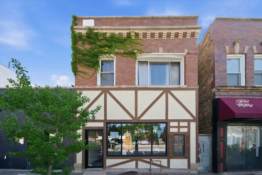 5051 N Lincoln Avenue, Chicago