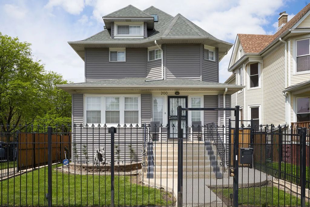 200 N Mayfield Avenue, Chicago, 60644