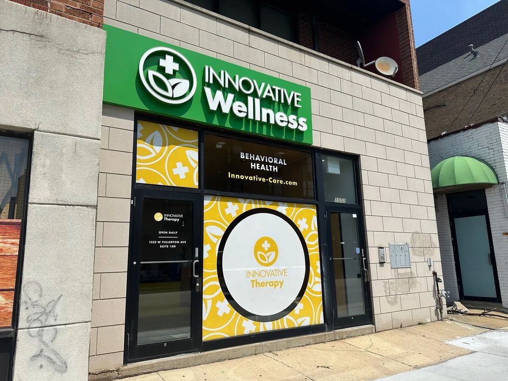 1552 W Fullerton Avenue, Chicago