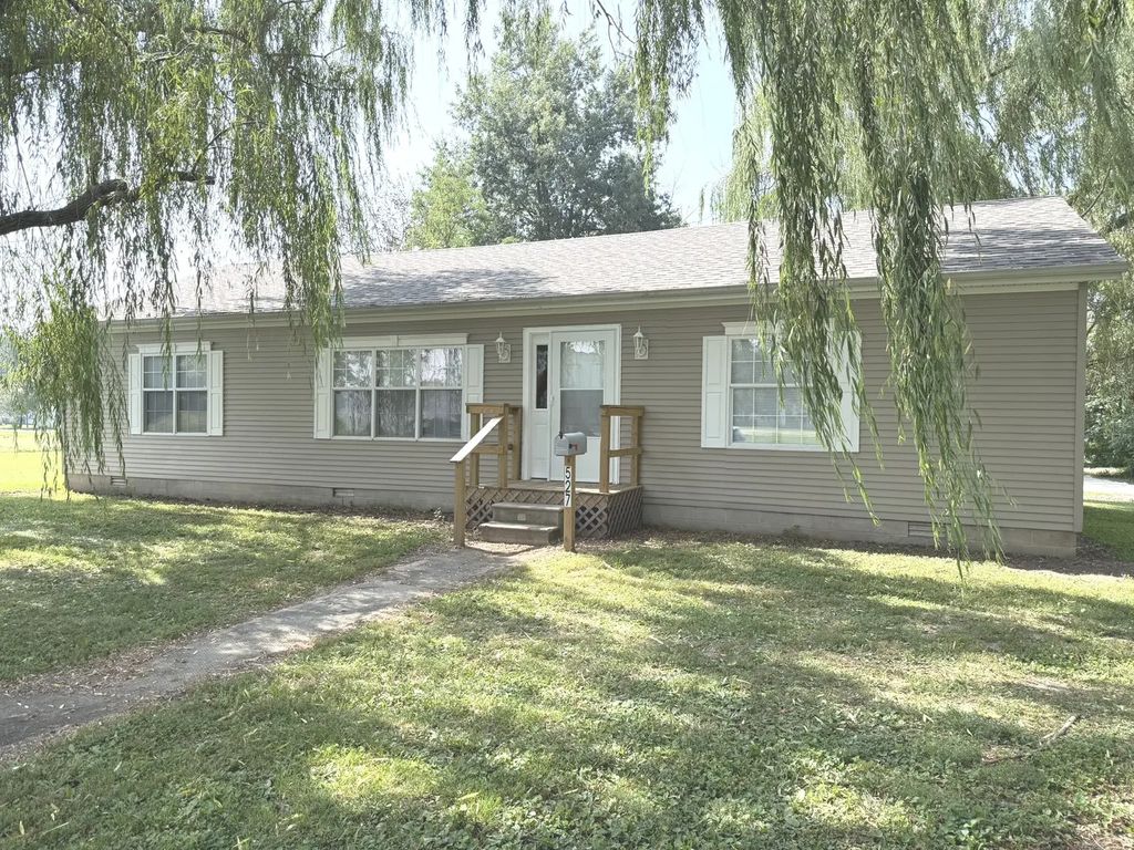 527 W 6th Street, Centralia