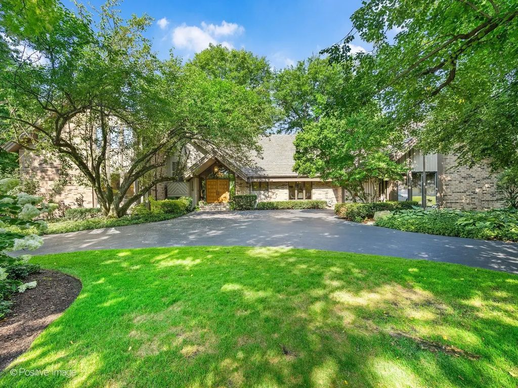 1116 Laurie Lane, Burr Ridge