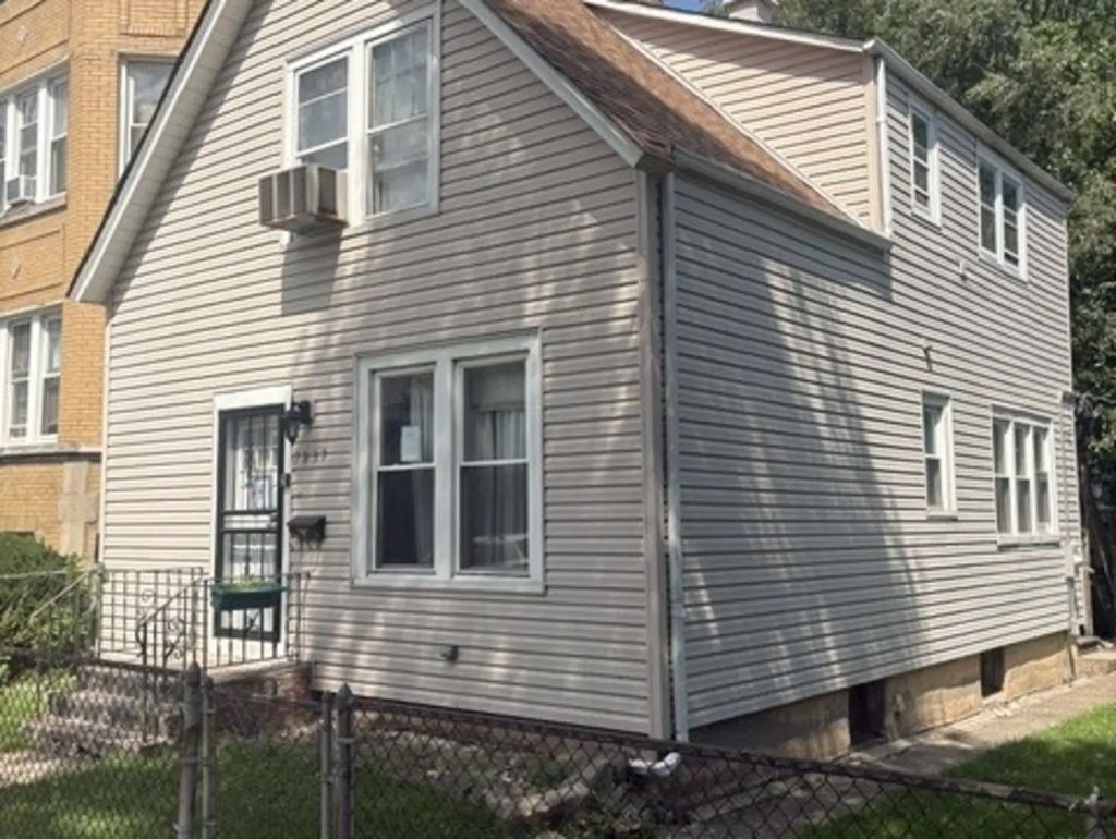 7837 S Dobson Avenue, Chicago