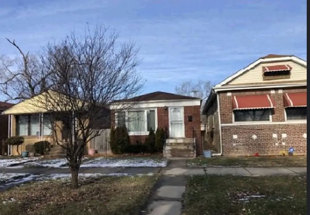 1150 W 112th Place, Chicago