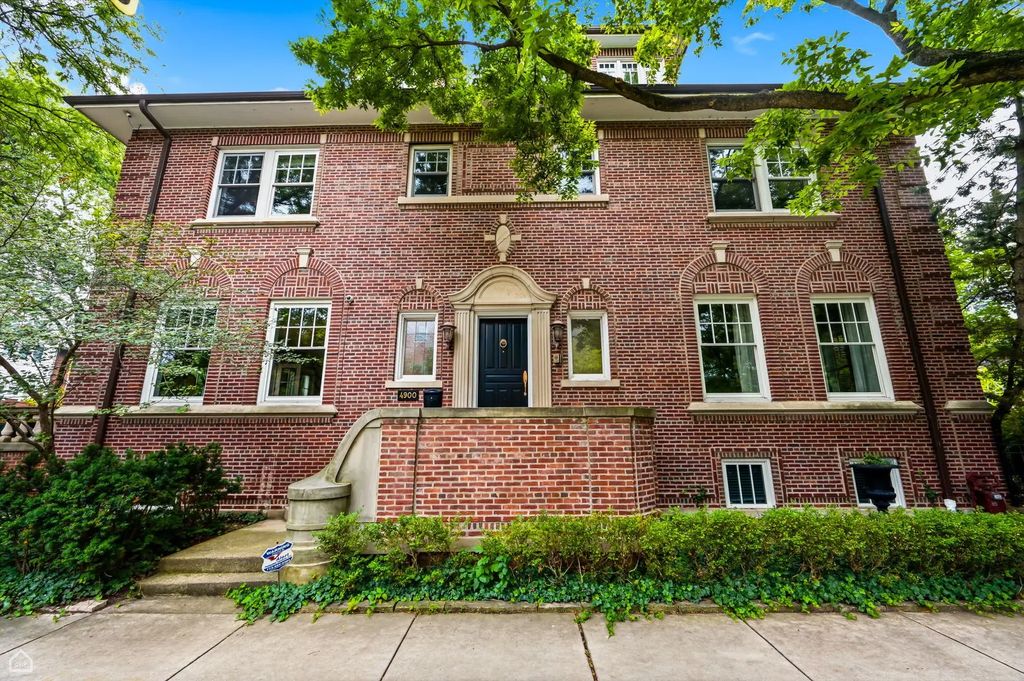 4900 S Kimbark Avenue, Chicago, 60615