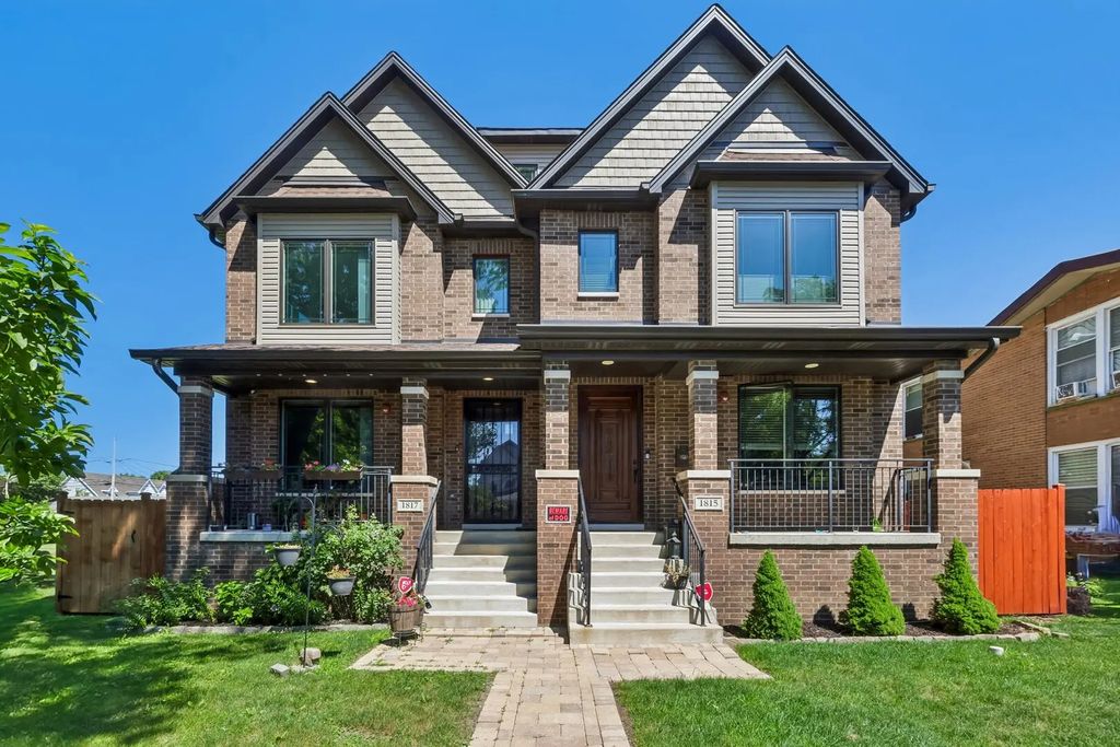 1817 Dodge Avenue, Evanston, 60201