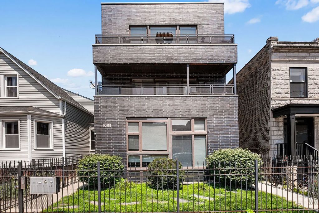 3312 W Diversey Avenue 1n, Chicago
