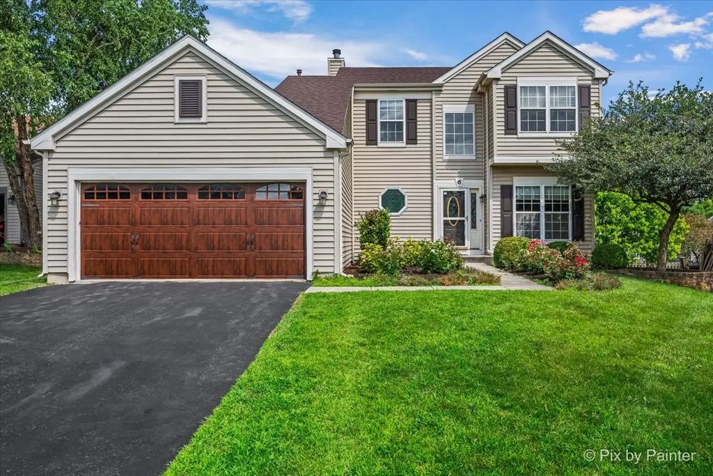 6 Elizabeth Court, Lake In The Hills