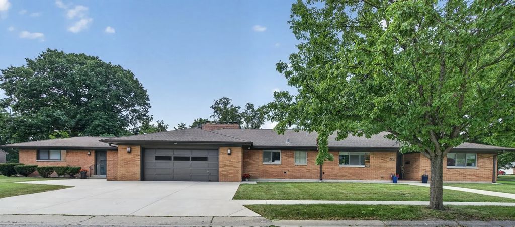 601 Marion Avenue, St. Charles