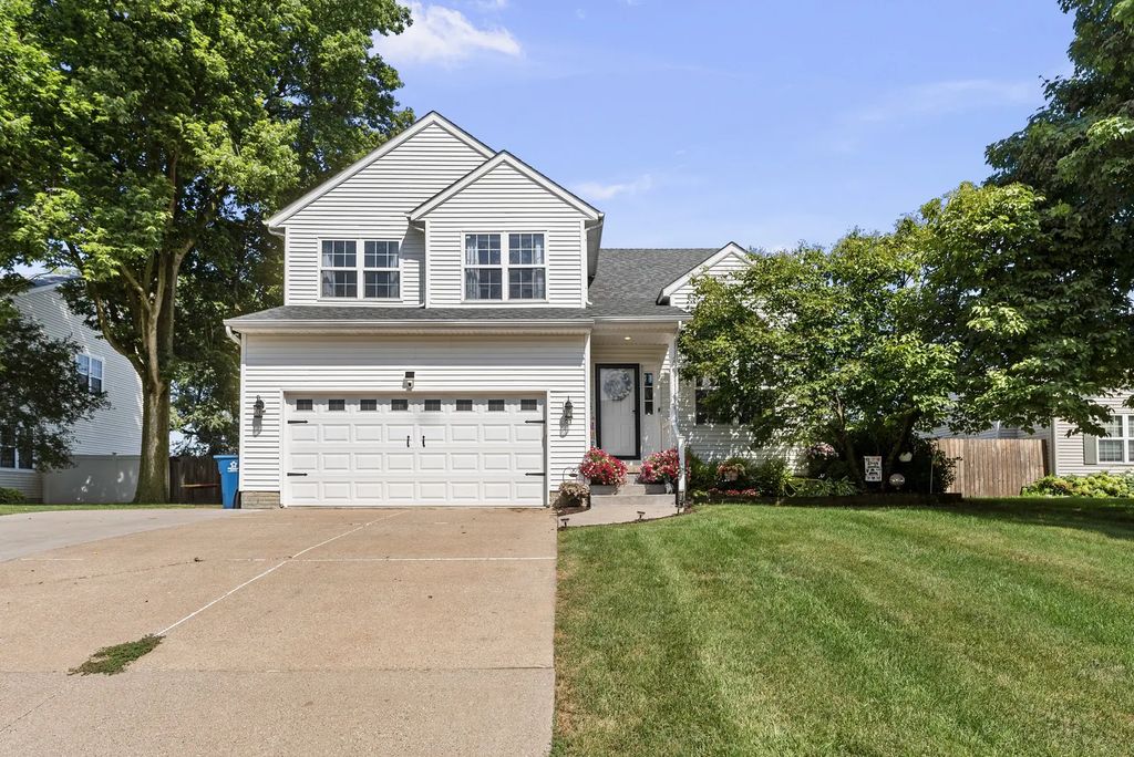 311 8th Avenue, Hampton