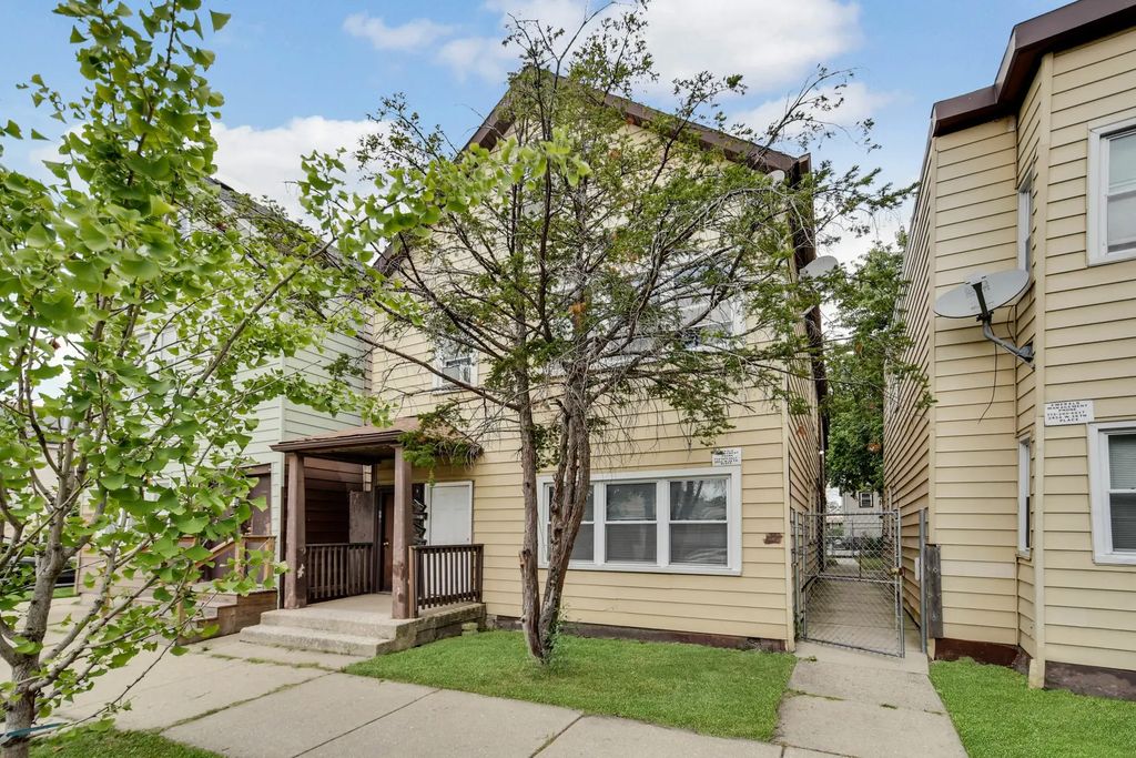 2856 W 38th Place, Chicago