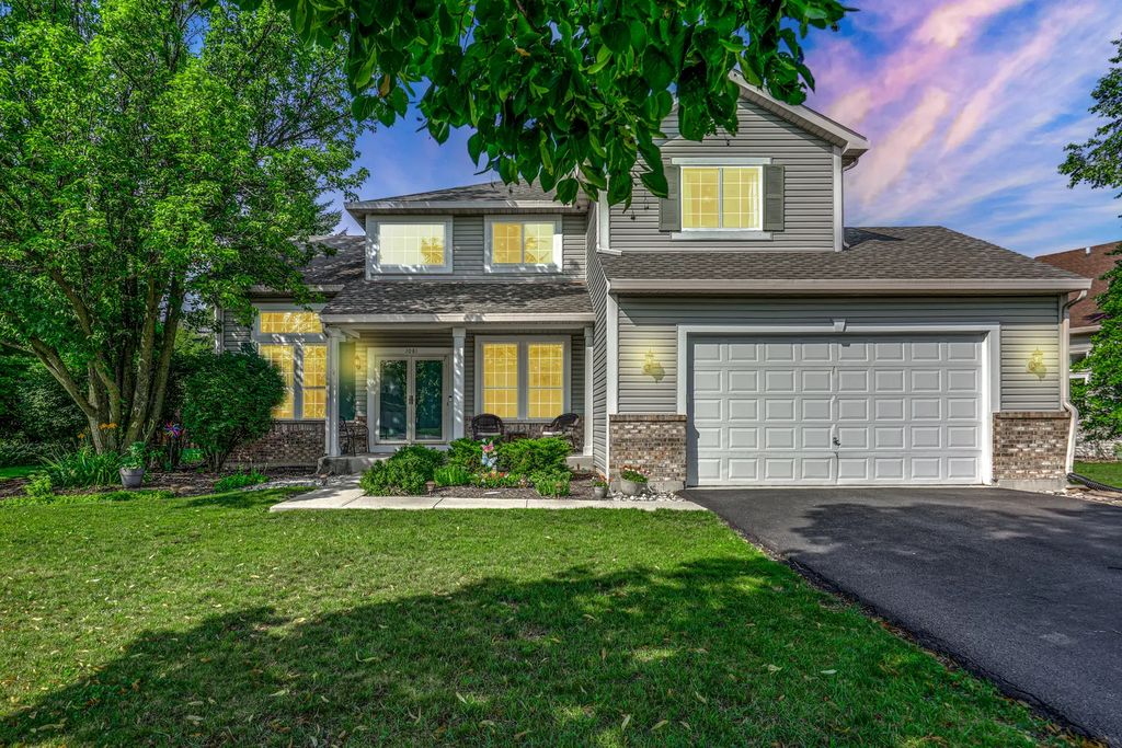 1081 Westfield Way, Mundelein