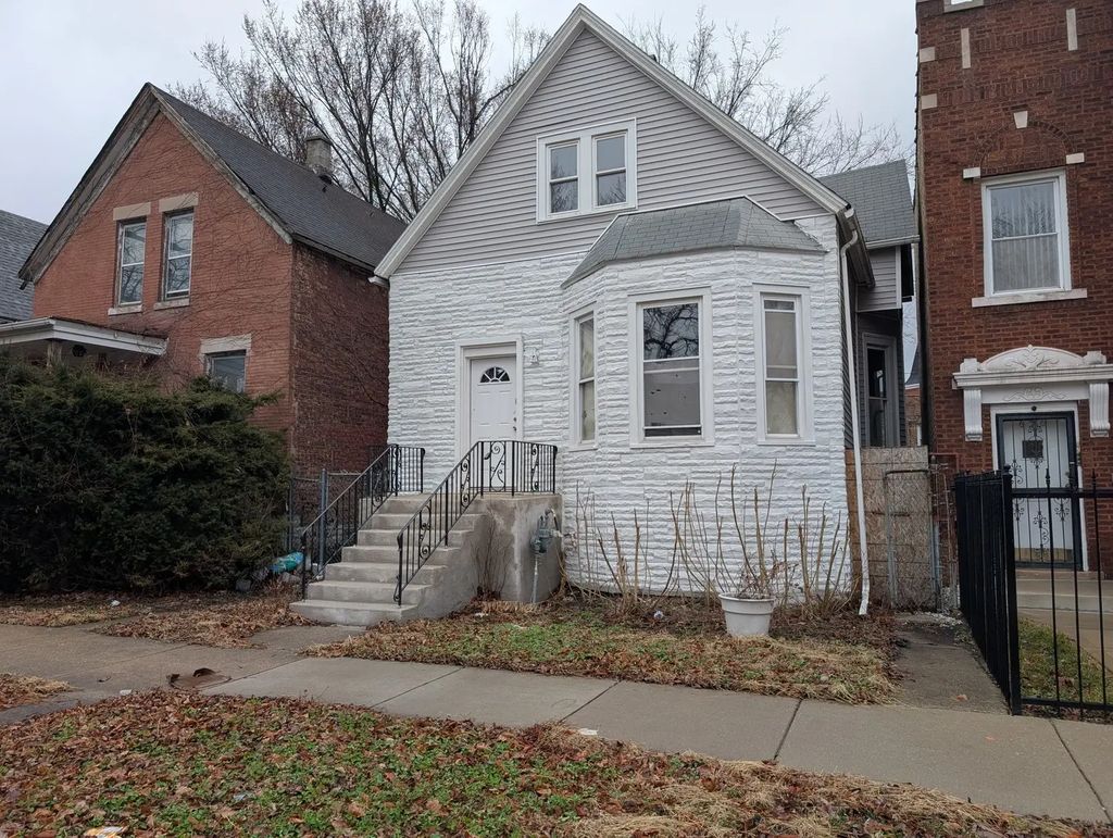 654 E 92nd Place, Chicago, 60619