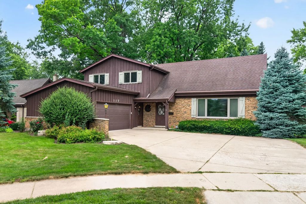 117 York Court, Naperville