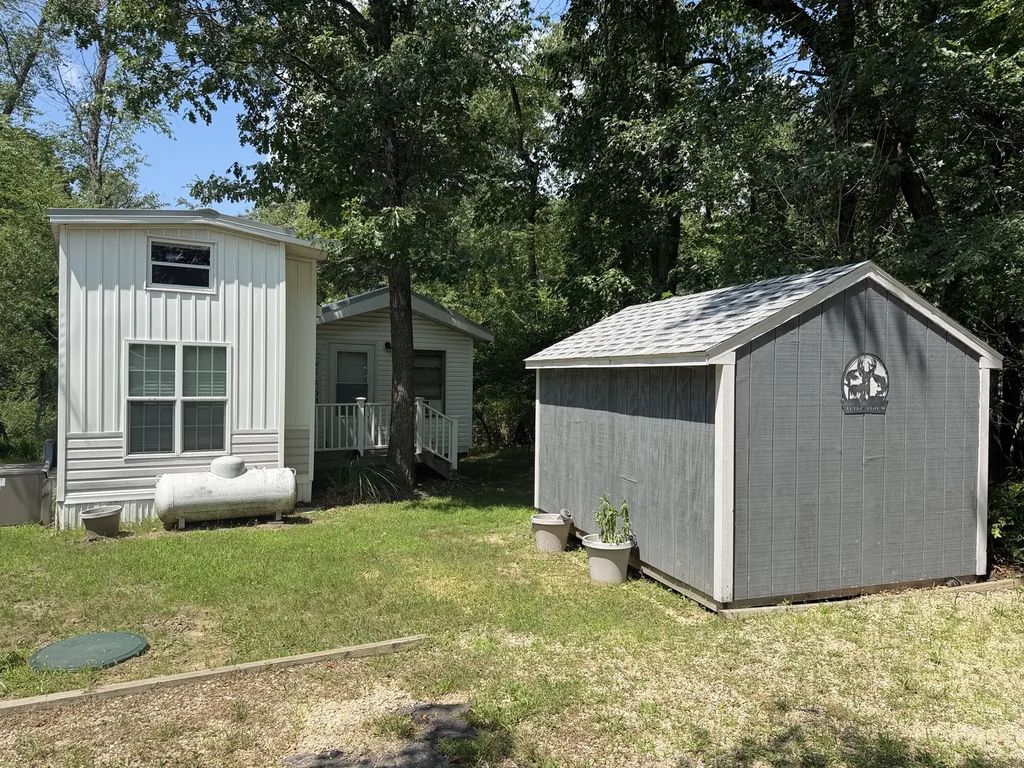 4-30 Woodhaven Lakes, Sublette