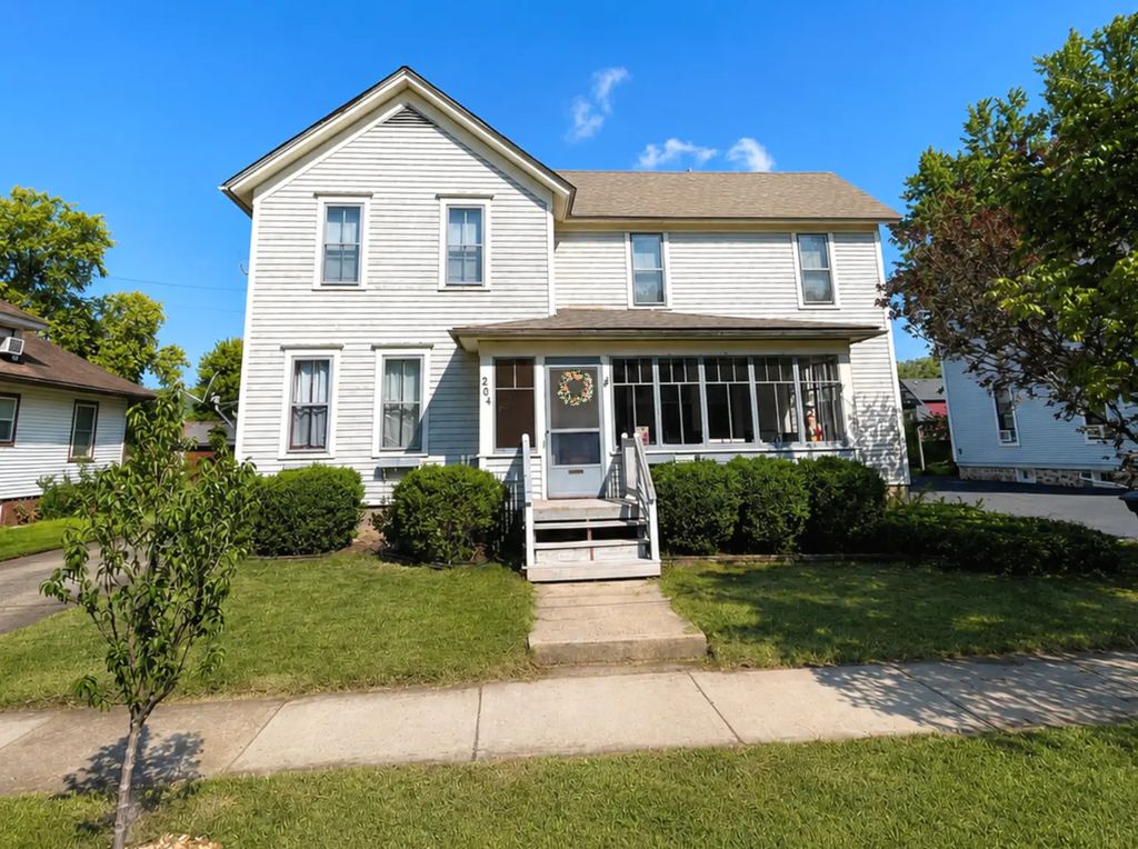 204 La Fox River Drive, Algonquin