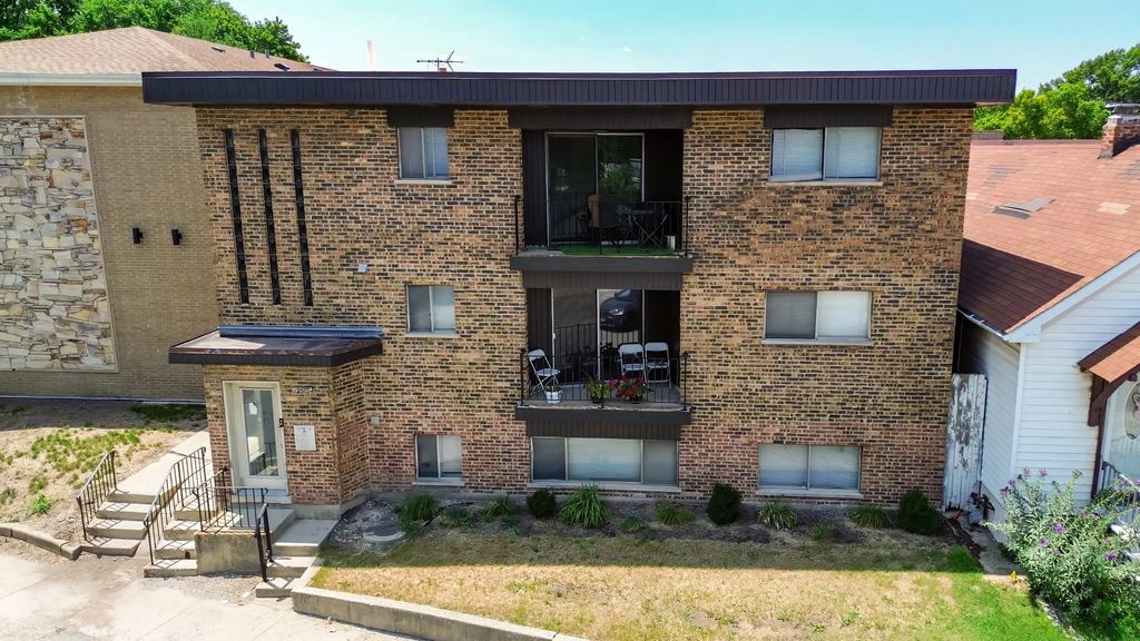 12510 Vincennes Road, Blue Island