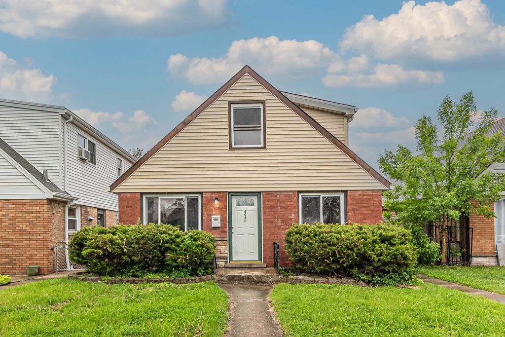 6031 S Merrimac Avenue, Chicago, 60638