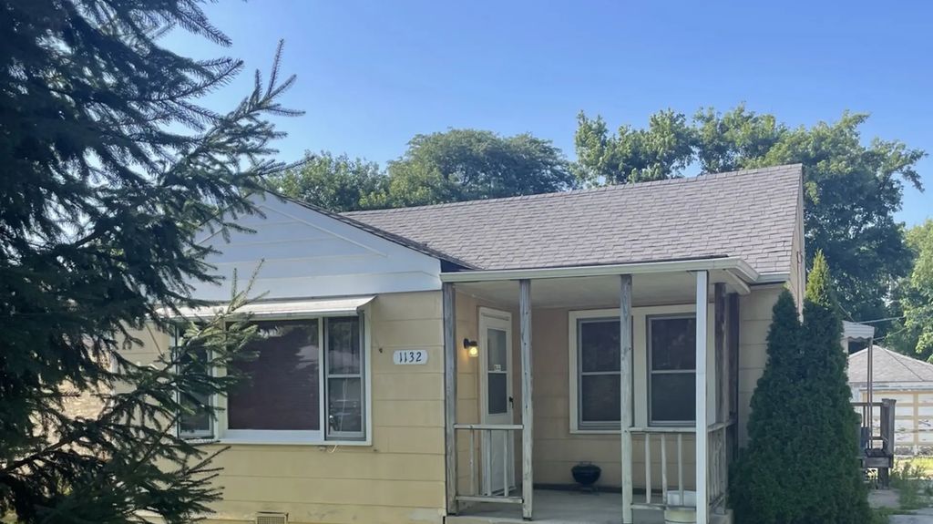 1132 Adelia Street, Downers Grove