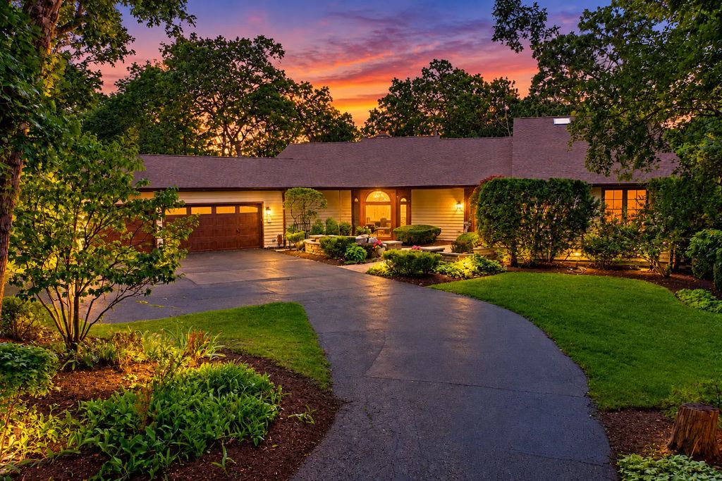 75 Miller Road, Hawthorn Woods