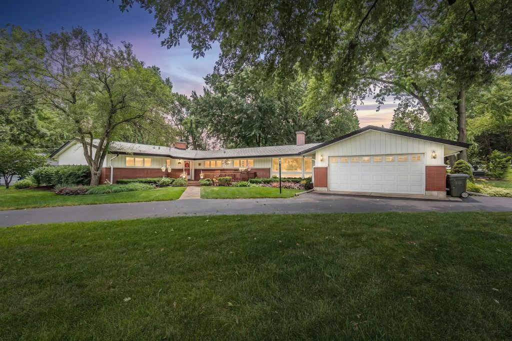 12501 S 74th Avenue, Palos Heights