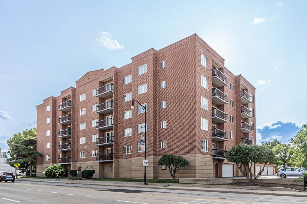 1480 Jefferson Street 401, Des Plaines