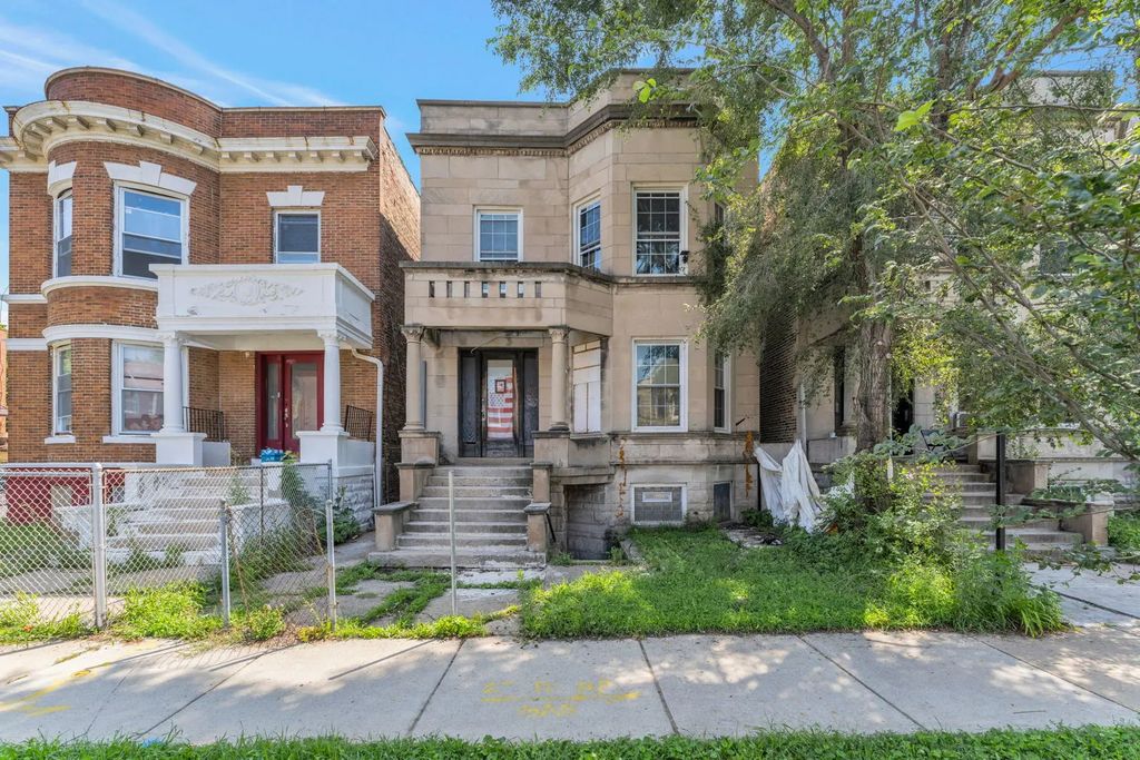 6505 S Peoria Street, Chicago
