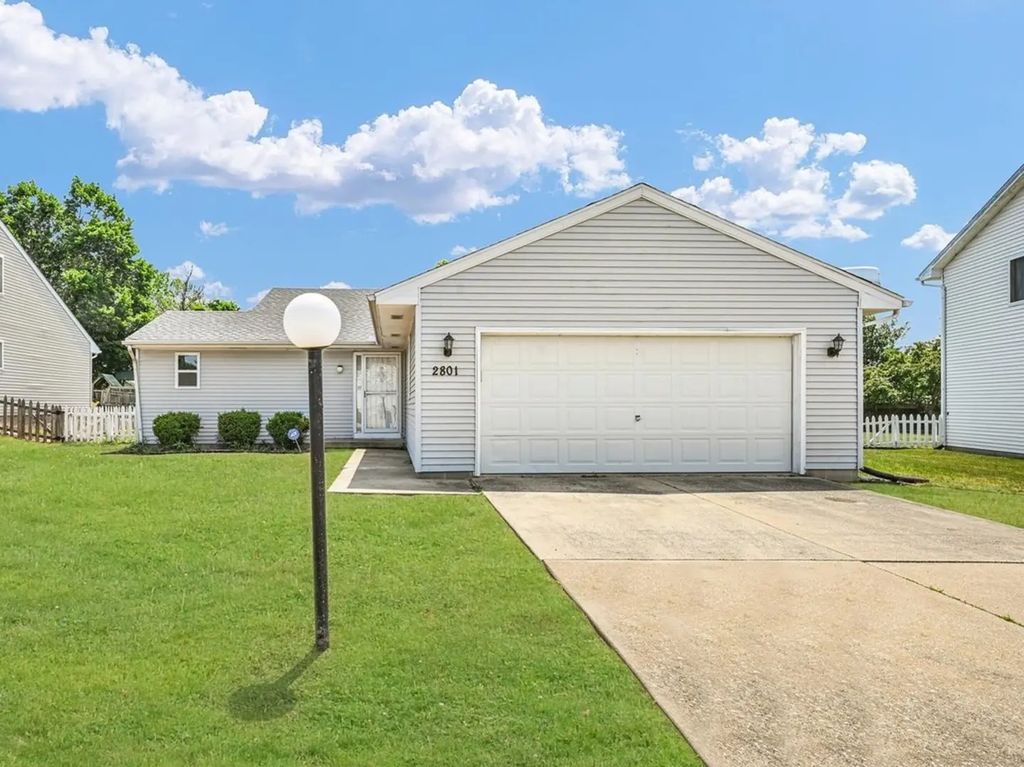 2801 Rachel Road, Champaign