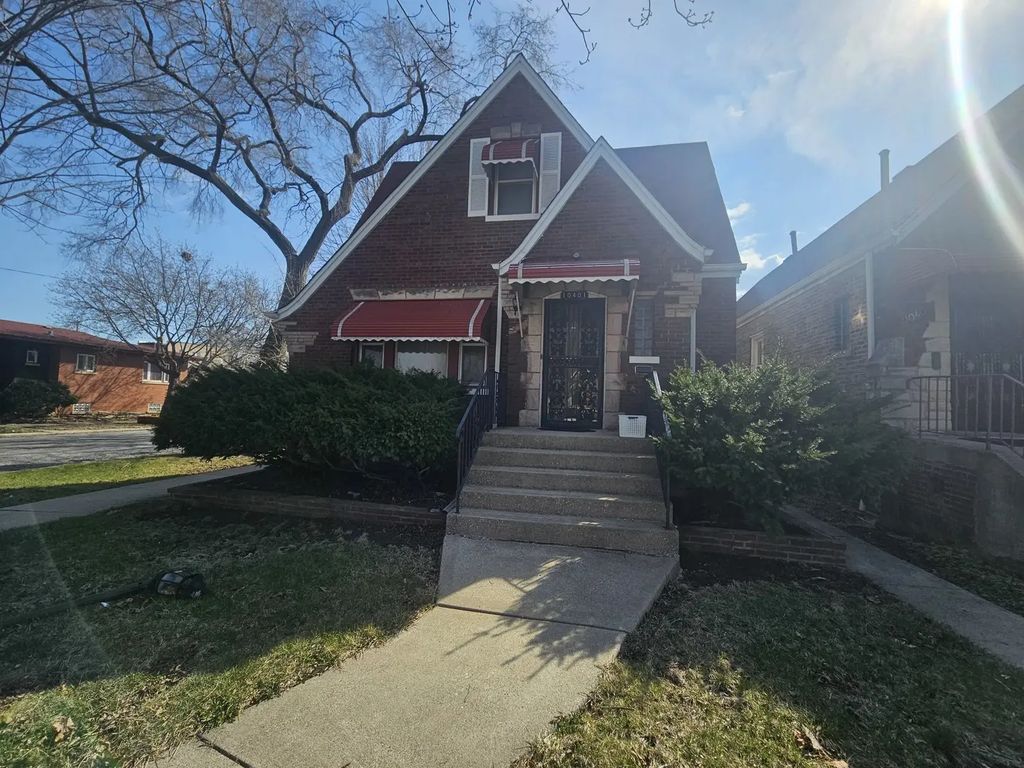 10401 S Forest Avenue, Chicago, 60628