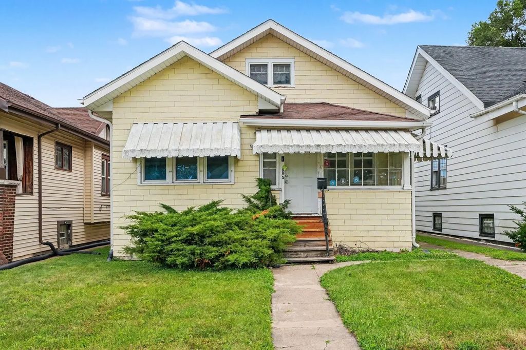595 Forsythe Avenue, Calumet City