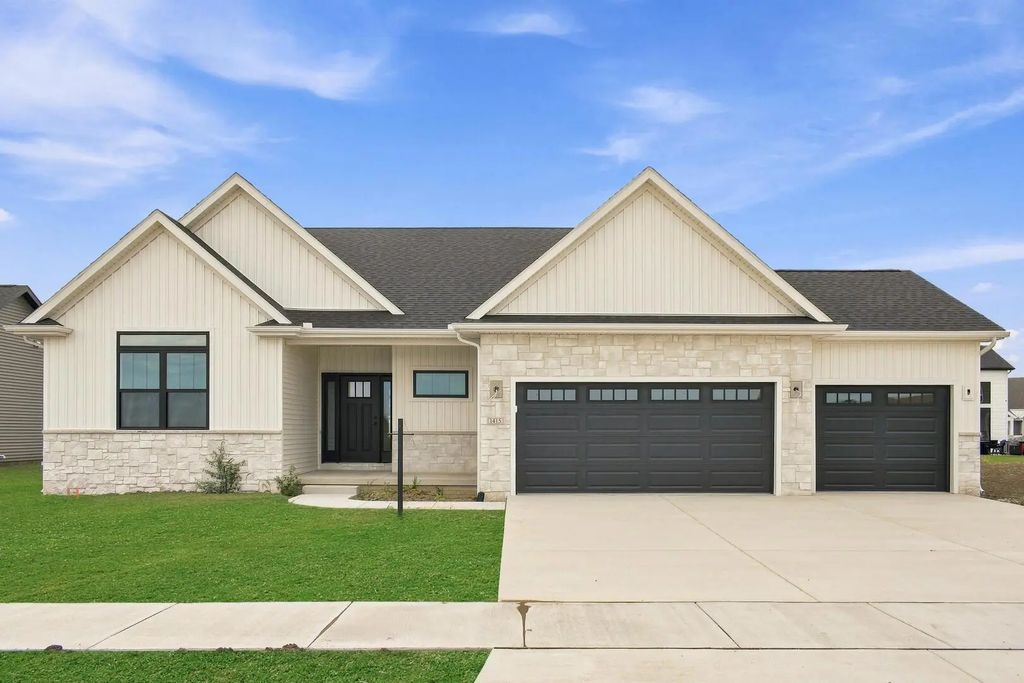 1415 Milton Court, Mahomet