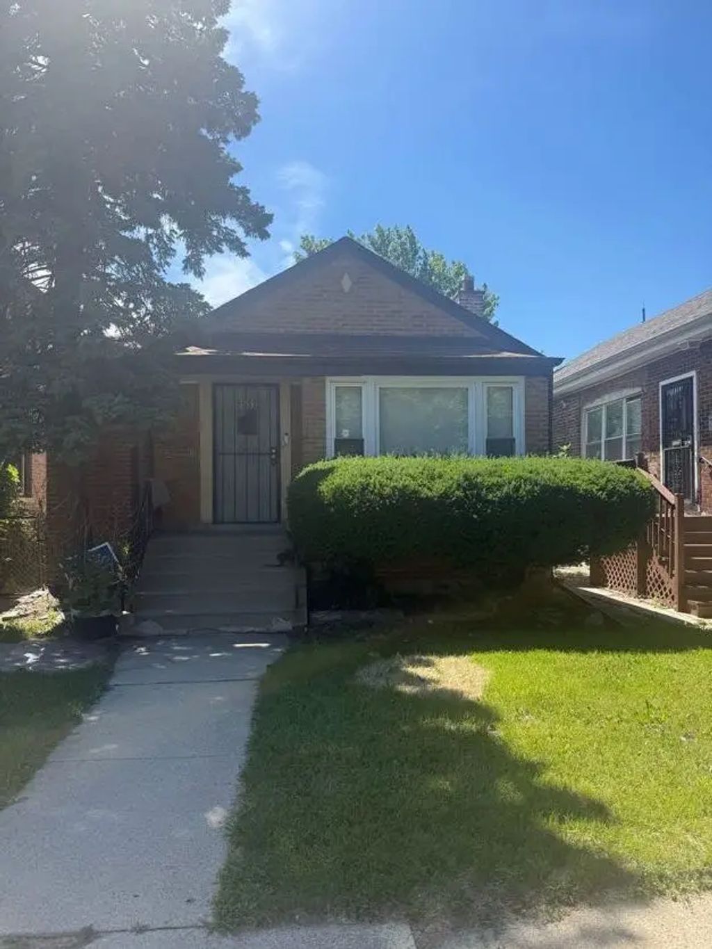9552 S Greenwood Avenue, Chicago, 60628