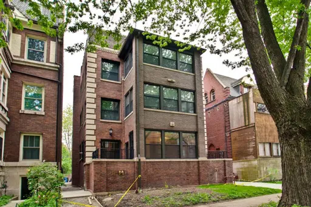 5419 S Hyde Park Boulevard 2, Chicago, 60615