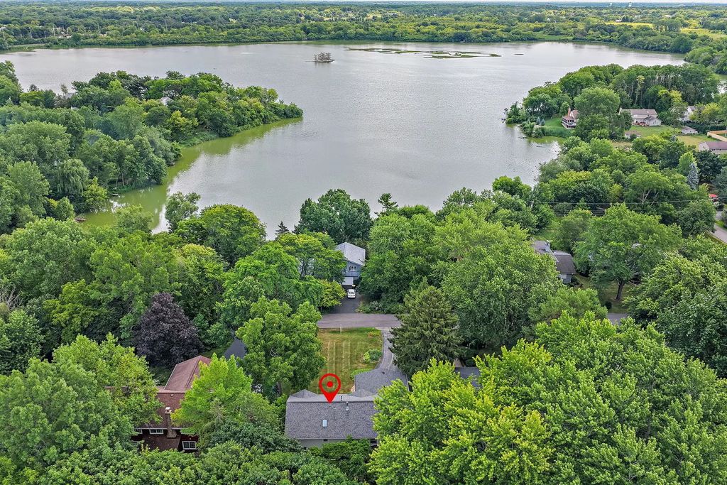 910 Division Street, Barrington