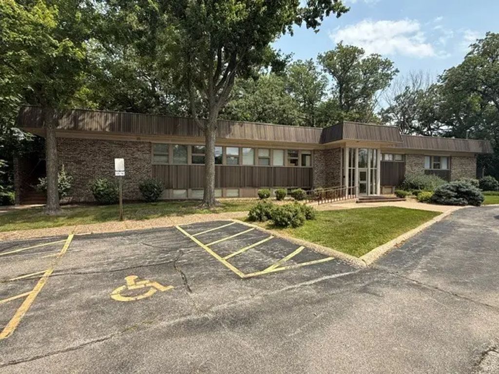 3000 41st Street, Moline