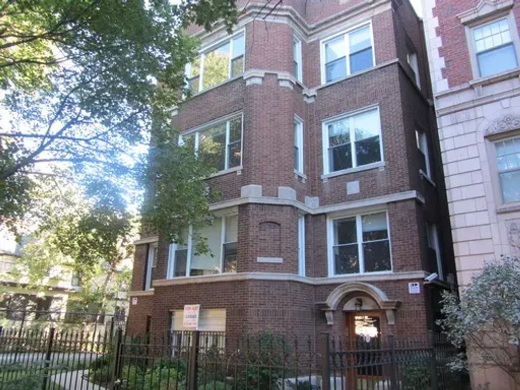 5121 S Kenwood Avenue 1, Chicago, 60615