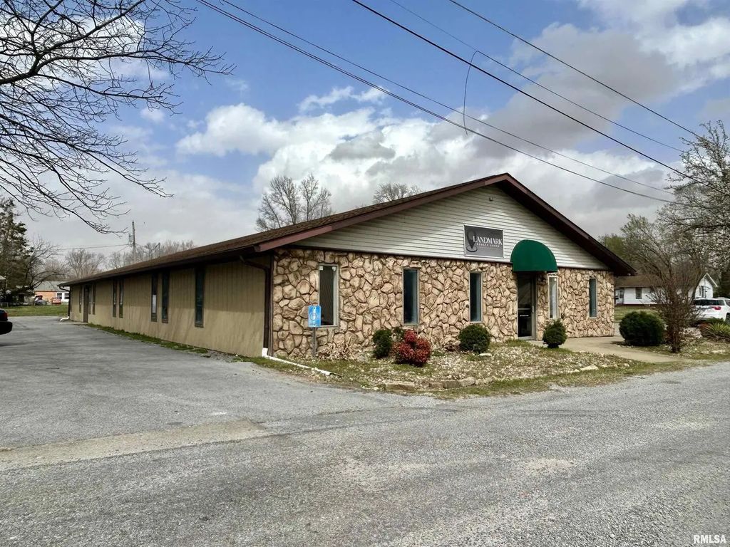 309 E Jackson Street, Carbondale