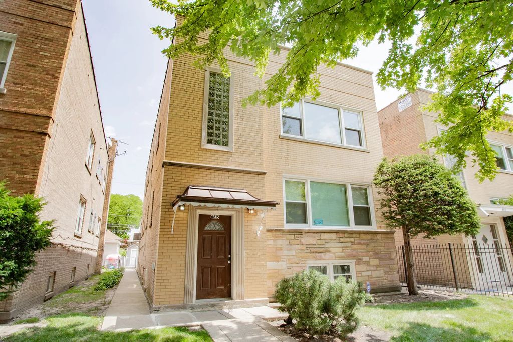 6615 N California Avenue, Chicago