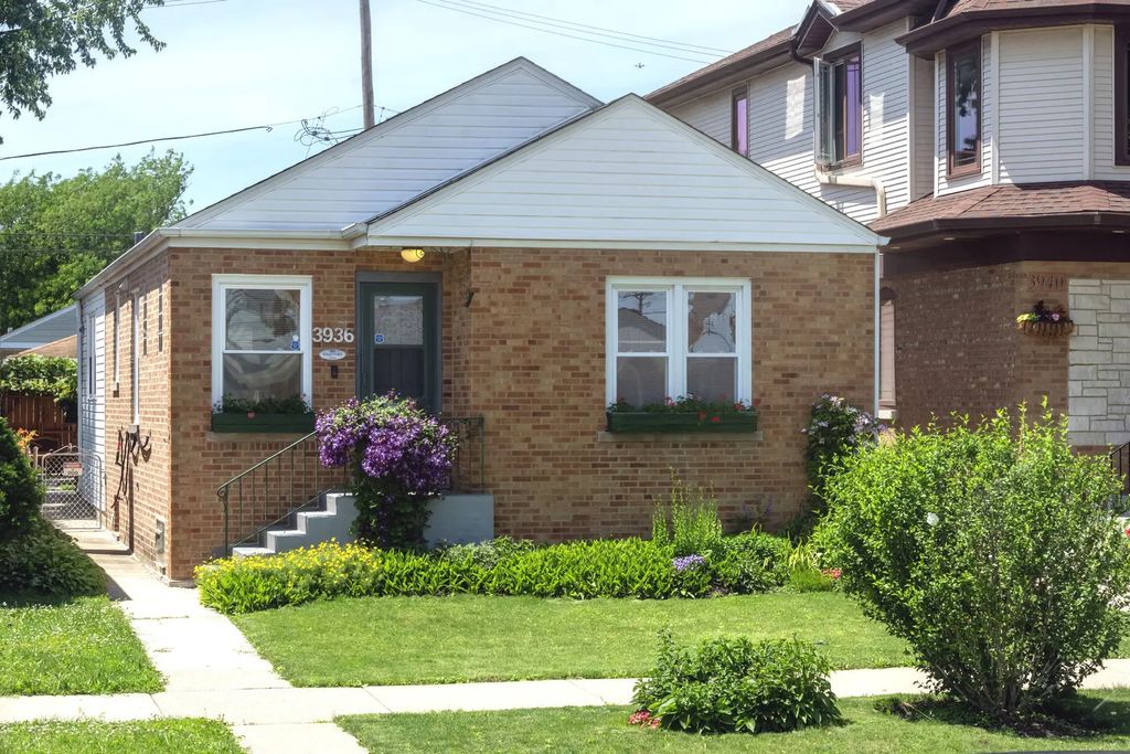 3936 N Oconto Avenue, Chicago, 60634