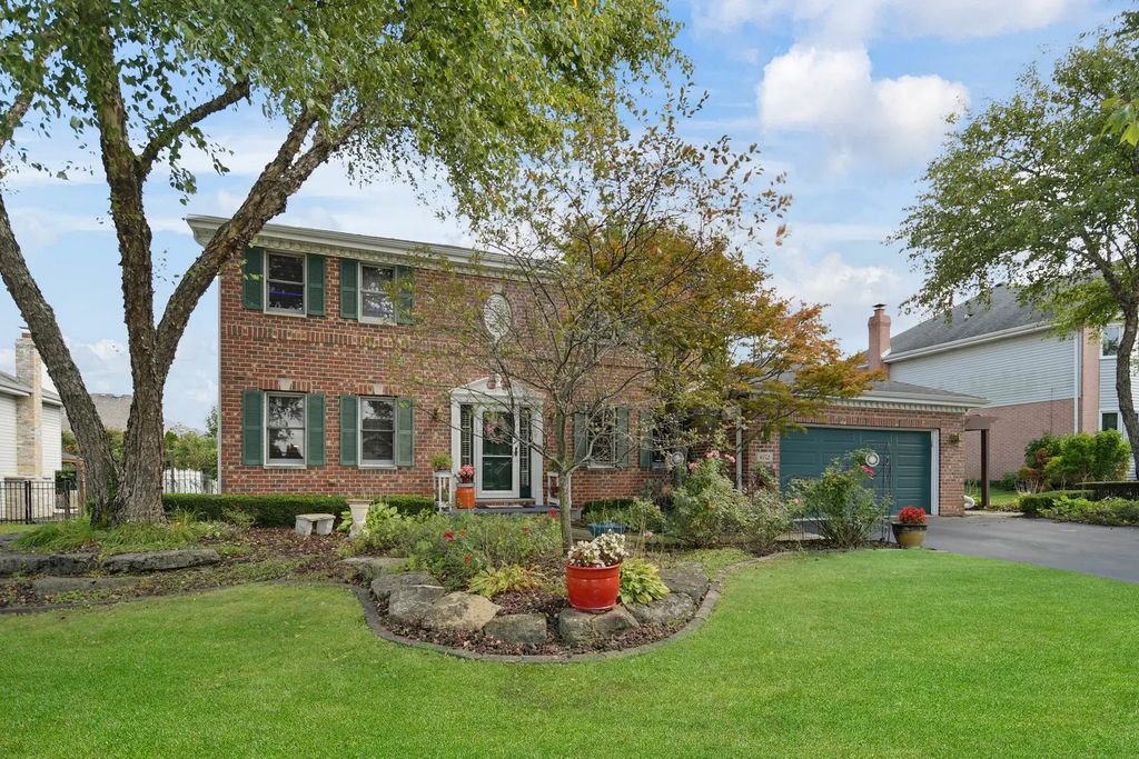 652 Wellington Parkway, New Lenox