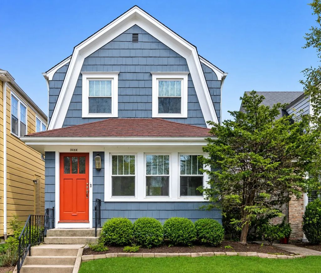 2659 Lincolnwood Drive, Evanston