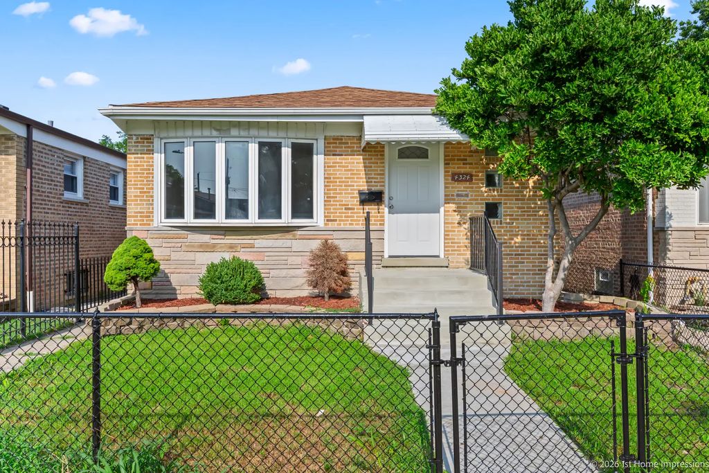 4324 S Keating Avenue, Chicago