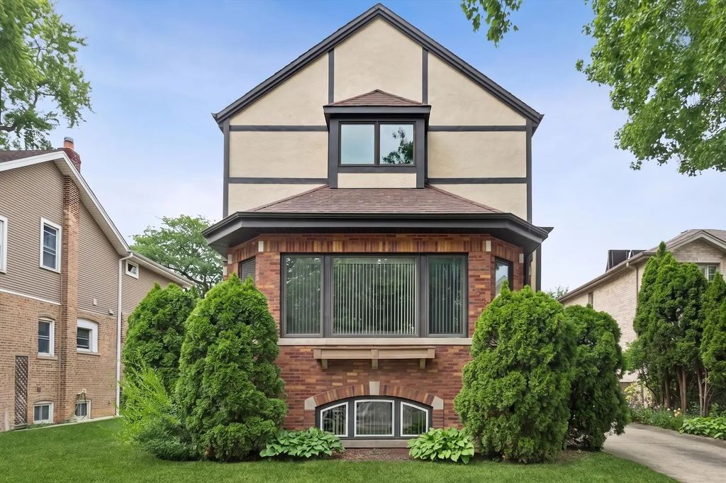 7349 W Ibsen Street, Chicago, 60631