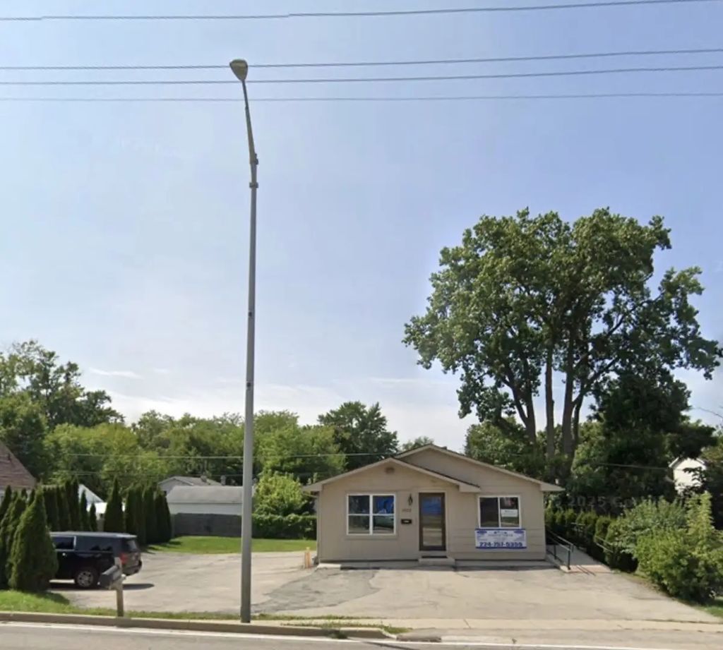 1522 N Cedar Lake Road, Round Lake Beach