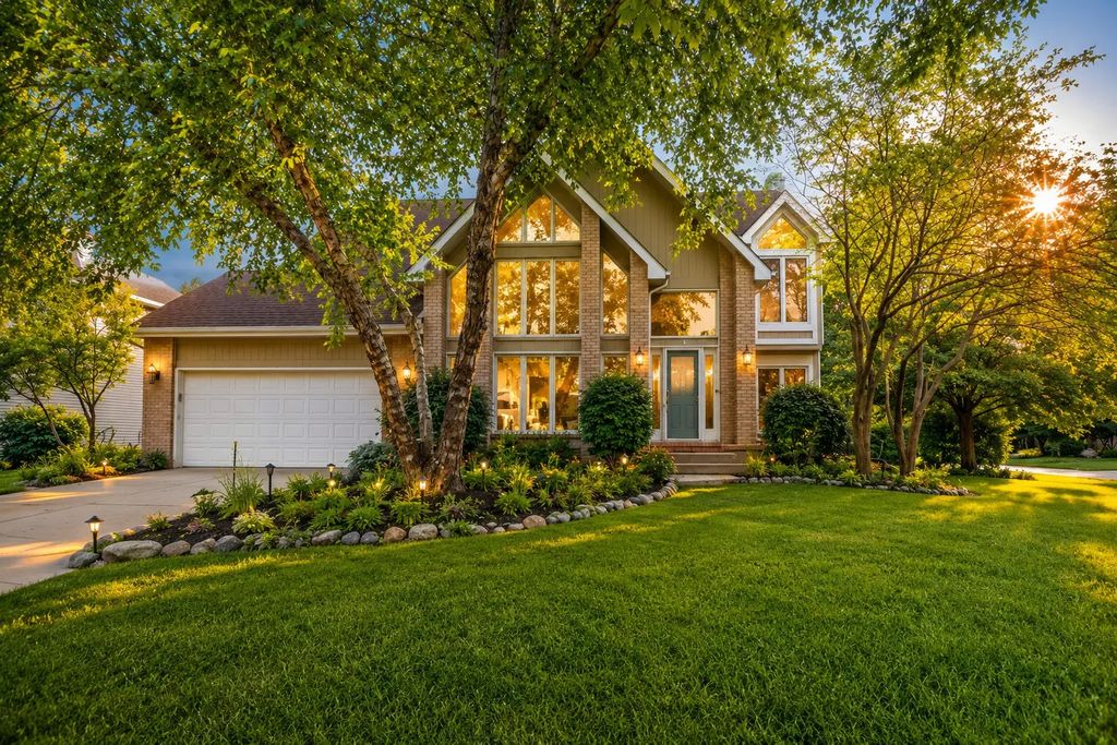 954 Black Walnut Drive, Sugar Grove